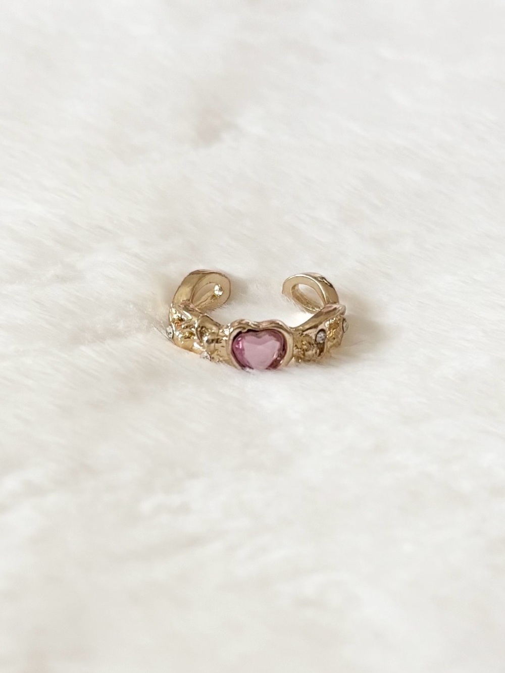 5/$15 🩷 MUST BUNDLE Gold Tone Heart Crystal Ring - Pink Center